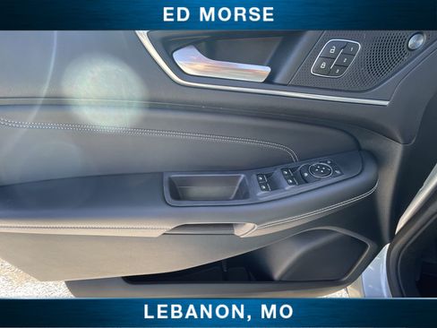 Used 2022 Ford Edge Titanium AWD/4WD image 20