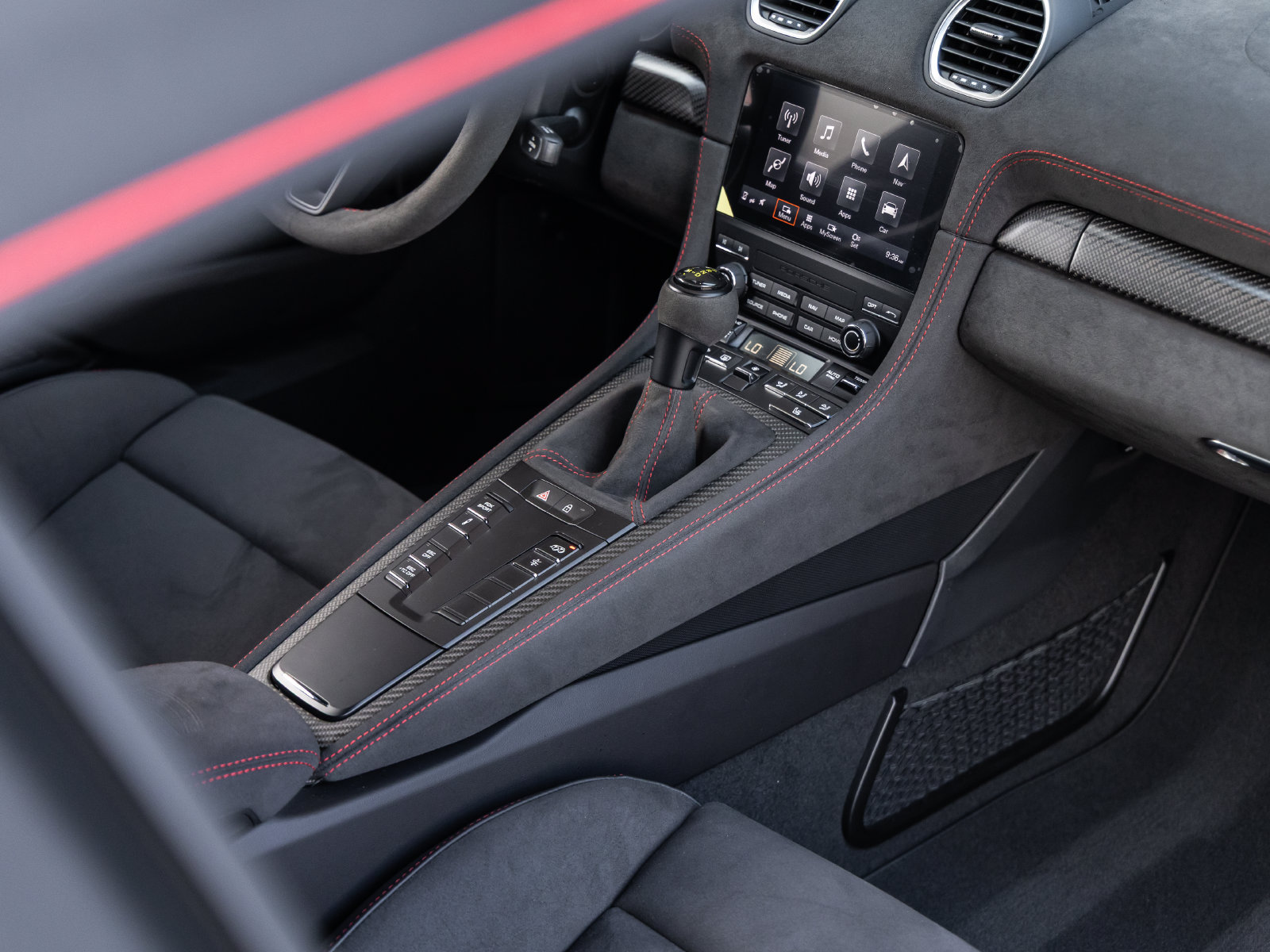 Certified 2025 Porsche 718 Boxster Spyder RS RWD image 46