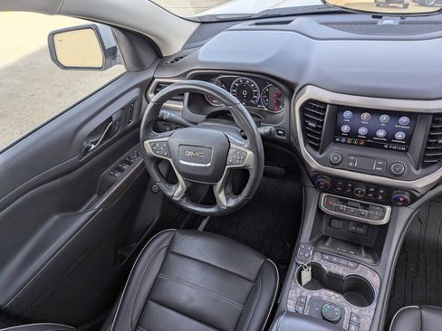 Used 2020 GMC Acadia Denali w/ Denali Ultimate Package image 36