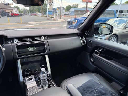 Used 2020 Land Rover Range Rover HSE AWD/4WD image 13