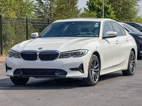 Used 2021 BMW 330i xDrive Sedan AWD/4WD image 7