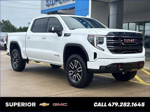 Used 2025 GMC Sierra 1500 AT4 w/ Technology Package AWD/4WD image 1