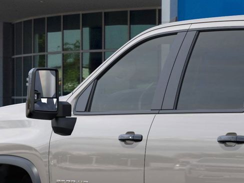 New 2026 Chevrolet Silverado 2500 ZR2 AWD/4WD image 12