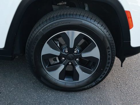 Used 2022 Jeep Grand Cherokee Limited 4xe AWD/4WD image 8
