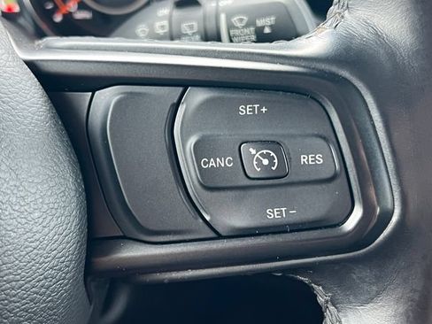 Used 2021 Jeep Wrangler Unlimited Sport AWD/4WD image 23
