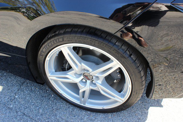 Used 2024 Chevrolet Corvette Stingray Preferred Cpe w/ 2LT RWD image 3