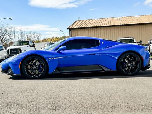 Used 2022 Maserati MC20 Coupe image 7