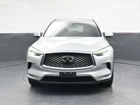 Used 2019 INFINITI QX50 Essential w/ Sensory Package AWD/4WD image 10