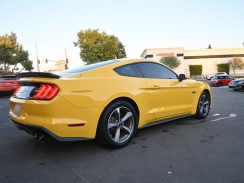 Used 2018 Ford Mustang GT image 12