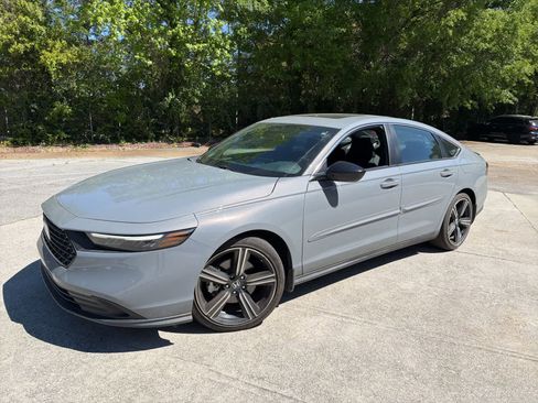 Used 2023 Honda Accord Sport image 5
