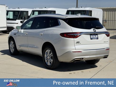 Used 2018 Buick Enclave Premium w/ Trailering Package FWD image 8