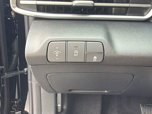 New 2026 Hyundai Elantra SE image 30