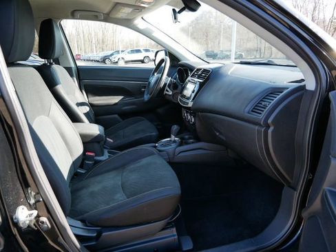 Used 2015 Mitsubishi Outlander Sport SE image 8