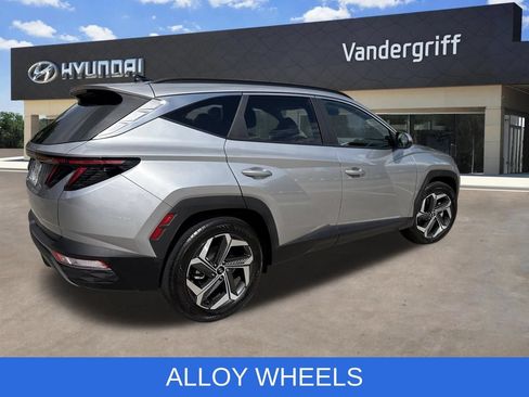 Used 2024 Hyundai Tucson SEL w/ Convenience Package FWD image 3