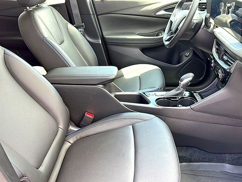 Used 2026 Buick Encore GX Sport Touring w/ Advanced Technology Package FWD image 24