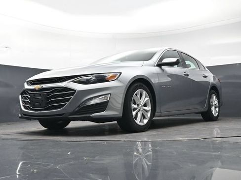 Used 2025 Chevrolet Malibu LT FWD image 26