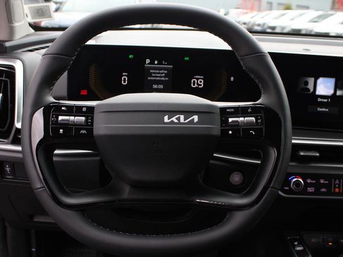 New 2026 Kia Sorento S image 10