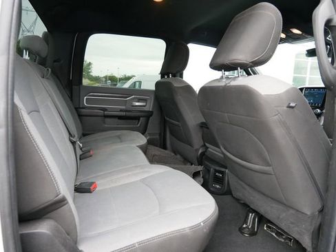 Used 2023 RAM 2500 Big Horn w/ Level 1 Equipment Group AWD/4WD image 17