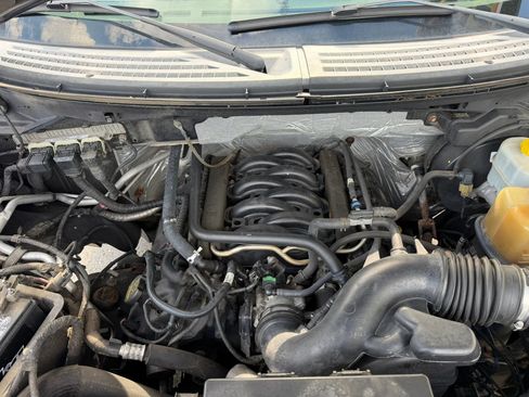 Used 2014 Ford F150 Lariat w/ Equipment Group 501A Mid AWD/4WD image 32