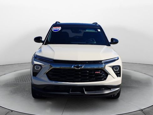 Used 2026 Chevrolet TrailBlazer RS w/ Convenience Package FWD image 2