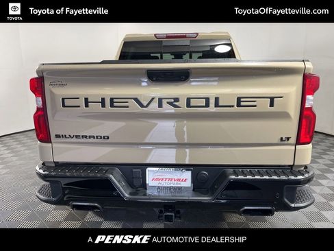 Used 2022 Chevrolet Silverado 1500 LT Trail Boss w/ LT Trail Boss Premium Package AWD/4WD image 10