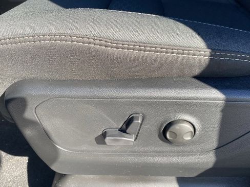 New 2026 RAM 1500 Big Horn w/ Night Edition image 16