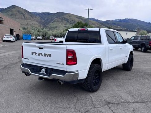 Used 2025 RAM 1500 Laramie AWD/4WD image 4