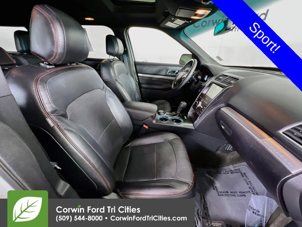 Used 2016 Ford Explorer Sport w/ Equipment Group 401A AWD/4WD image 18
