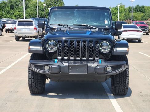 Used 2023 Jeep Wrangler Unlimited Rubicon 4xe w/ Cold Weather Group AWD/4WD image 2