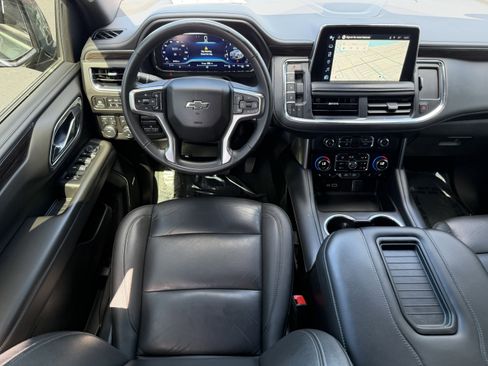 Used 2024 Chevrolet Tahoe Z71 w/ Luxury Package image 14