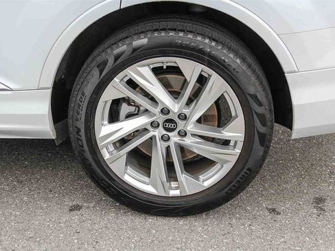 Used 2023 Audi Q7 2.0T Premium w/ Towing Package image 10