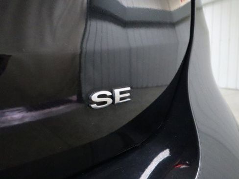 Used 2016 Ford Focus SE image 22