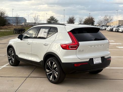 New 2026 Volvo XC40 B5 Ultra w/ Protection Package Premier image 6