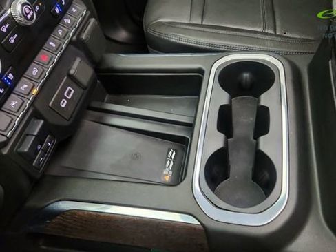 Used 2022 GMC Sierra 1500 Denali w/ Denali Reserve Package AWD/4WD image 50