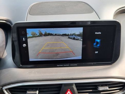 Used 2022 Hyundai Santa Fe SEL w/ Convenience + Premium Package FWD image 15