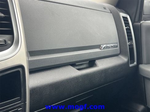 Used 2019 RAM 1500 Big Horn image 11