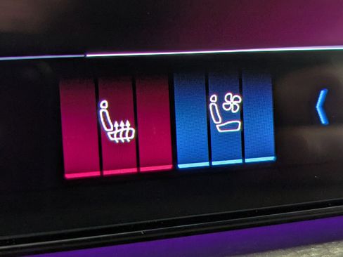 Certified 2025 Audi Q5 Premium Plus w/ Premium Plus image 19