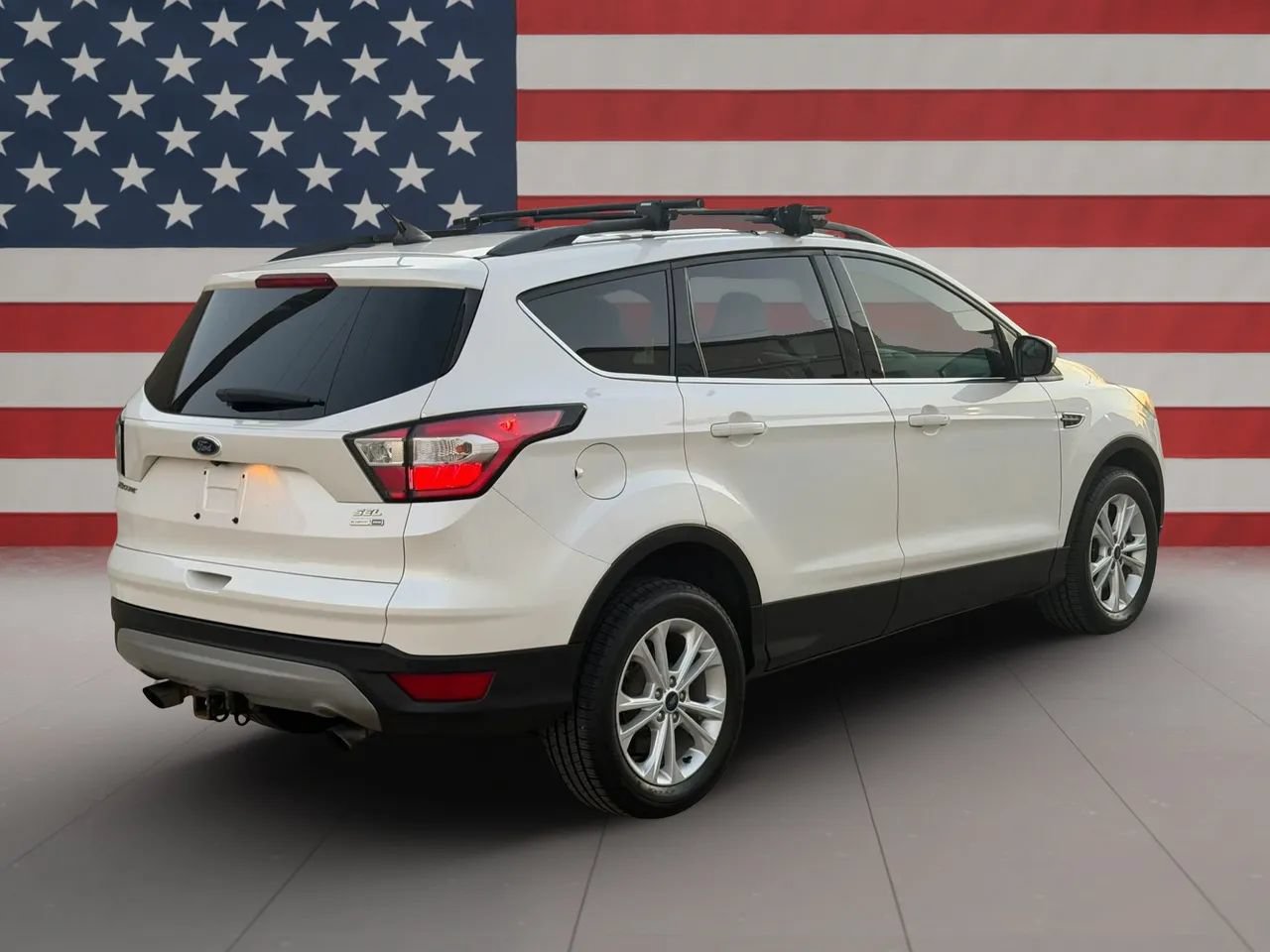 Used 2018 Ford Escape SEL AWD/4WD image 6