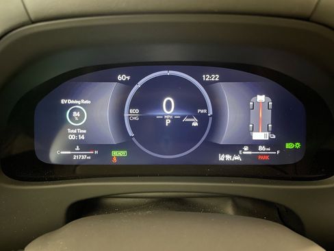 Used 2025 Lexus UX 300h AWD image 24