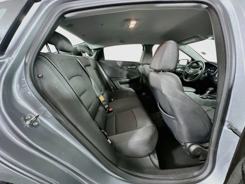 Used 2023 Chevrolet Malibu LT FWD image 28