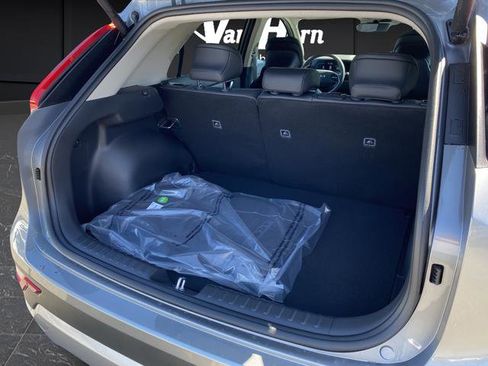 New 2026 Kia Niro EX FWD image 21