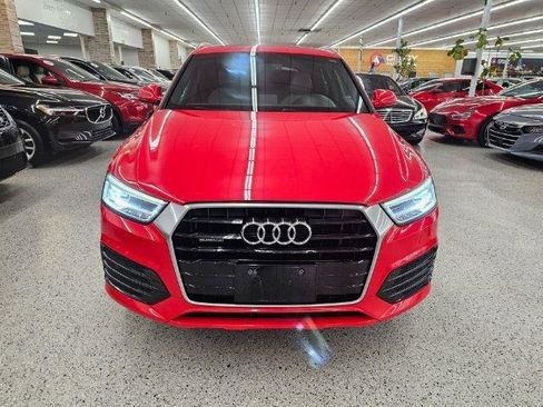 Used 2016 Audi Q3 2.0T Prestige w/ Prestige Package image 2