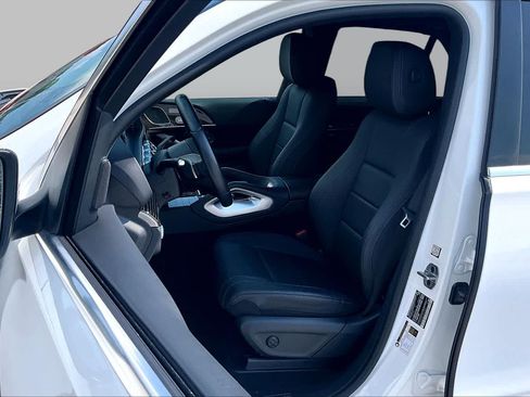 Used 2025 Mercedes-Benz GLE 450e 4MATIC image 8