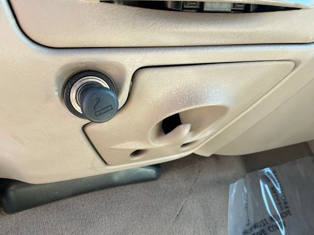Used 2002 Ford F250 XLT RWD image 30