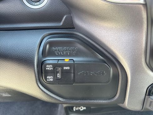 Used 2023 RAM 2500 Big Horn w/ Level 1 Equipment Group image 40