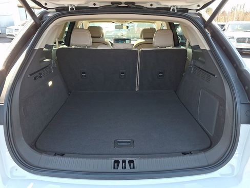 Used 2023 Lincoln Nautilus Reserve w/ Equipment Group 201A image 28