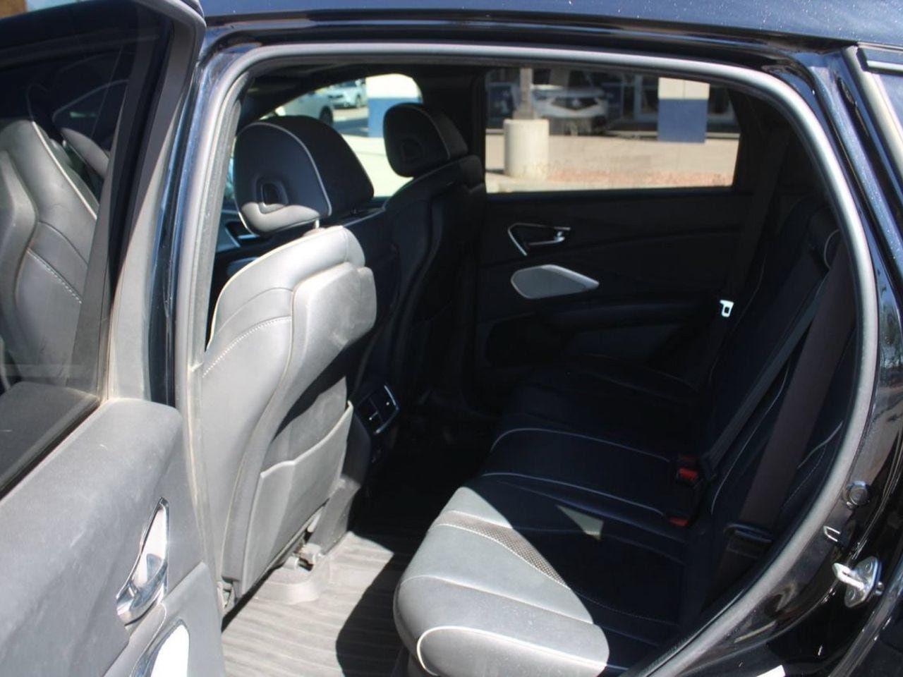 Used 2019 Acura RDX w/ Advance Package FWD image 13