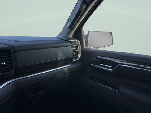 New 2026 Chevrolet Silverado 1500 LT image 26