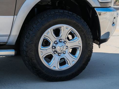 Used 2014 RAM 2500 Laramie w/ Convenience Group image 17