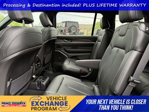 New 2026 Jeep Grand Cherokee L Limited AWD/4WD image 11